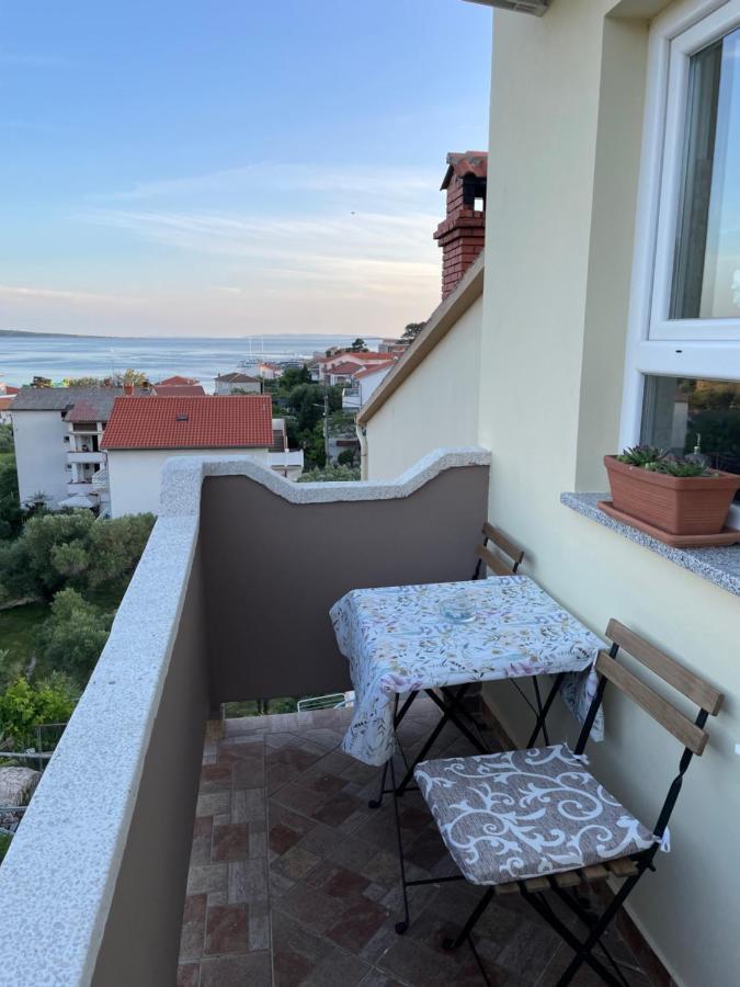 Penthouse Damjan Apartman Banjol Kültér fotó